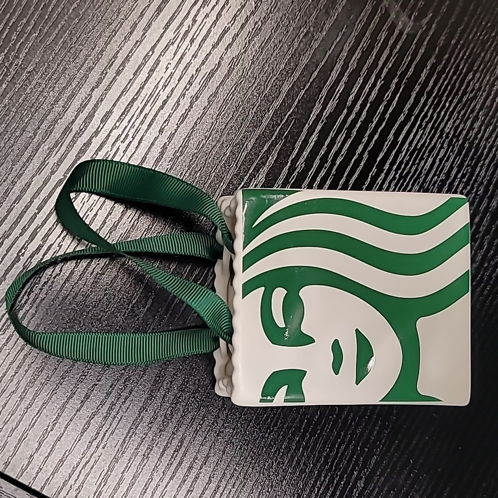 Starbucks 2019 Ceramic Gift Card Holder Tote Holiday Christmas Tree Orna…